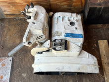 Charger l'image dans la galerie, maybe scrapped——115 130 90 hp Evinrude E-tec MIDSECTION 25” EXHAUST HOUSING 5010896 EXTENSION 5008078 SWIVEL PIVOTANT 0434691