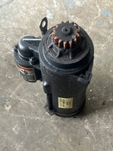 Charger l'image dans la galerie, 350 hp Mercury Verado STARTER MOTOR 892339T01 four stroke some 90-400 hp compatibility