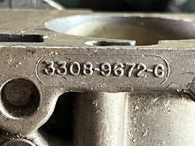 Cargar imagen en el visor de la galería, 175 hp Mercury CARBURETOR SET 9672A4 9672A5 9672A6 3308-9672-C two stroke V6