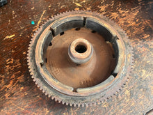 Load image into Gallery viewer, 150 200 hp Mercury flywheel 271-817632-c efi carb two stroke 90-95 v6 817632A12 94-tooth