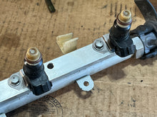 Charger l'image dans la galerie, BF 135 150 115 Honda intake fuel injectors fuel rail & pressure regulator OUTBOARD 2006-up 16450-ZY6-003 16621-ZY6-000 16740