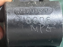 Cargar imagen en el visor de la galería, 150 -250 hp Yamaha 61A-85570-00-00 IGNITION COIL 76d OX66 f6t530 oem TESTED 8” cord with electrical bracket Two Stroke 1997-2