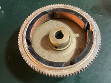Cargar imagen en el visor de la galería, 8 9.8 hp Tohatsu Nissan 3B2061941 FLYWHEEL CUP, 350760110 BRACKET, 350-76010-0 350760100 STARTER MOTOR f & p type electric st