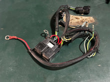 Load image into Gallery viewer, 200 225 250 hp Johnson Evinrude TILT TRIM RELAY & CABLE ASSY 0586228 0586251 two stroke 1998-2002
