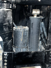 Load image into Gallery viewer, 40 45 30 50 60 hp Mercury Yama-Merc MIDSECTION with POWER TRIM four stroke SWIVEL BRACKET 850066A1 STEERING ARM 825222F3 SWIV