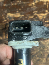 Load image into Gallery viewer, 135 - 350 hp Mercury Verado IGNITION COIL 8M0039809 four stroke 339-880615T01