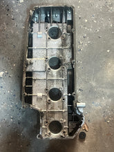 Charger l'image dans la galerie, 140 120 115 hp Tohatsu Nissan 3C7024112 AIR SILENCER airbox intake 2001-2005 Two stroke