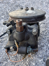 Cargar imagen en el visor de la galería, 135 150 175 hp Mercury AIR COMPRESSOR 831998A10 831998-c1 831998A13 two stroke 2.5 DFI 831998A9 831998A22 899113A03 8M0050656