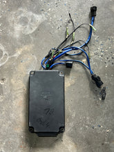 Cargar imagen en el visor de la galería, 225 hp Yamaha CDI CONTROL UNIT 65J-85540-00-00 f8t33772 ox66 two stroke 1997 65J-00 65J-85540-01-00 65J-85540-02-00