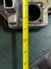 Cargar imagen en el visor de la galería, 90 80 Tohatsu Nissan COVER 3B7024150 AIR SILENCER 3B7024110 Two Stroke