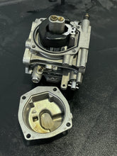 Cargar imagen en el visor de la galería, 225 hp Yamaha 76 degree CARBURETOR starboard 1-3-5 62J-14100-00-00 62J-14101-00-00 62J-14102-00-00 two stroke 1994-1996