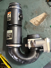 Load image into Gallery viewer, 135 150 175 200 hp Mercury Verado INDUCTION ASSY throttle body 892949t02 INTAKE ASSY 892383T51 Four Stroke