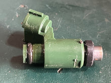 Load image into Gallery viewer, MFS 20 15 9.9 hp Tohatsu FUEL INJECTORS four stroke 2017-2022