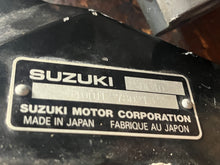Cargar imagen en el visor de la galería, DF 40 50 hp Suzuki 48000-87J30 POWER TRIM ptt MODEL 2005 05-10 TESTED DF 40 50 hp Suzuki 48000-87J30 also BF 40 50 hp 56000-Z