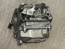 Charger l'image dans la galerie, 70 hp Yamaha CARBURETOR 3 bottom 6H3-14303-0A-00 TWO STROKE 1992-2003