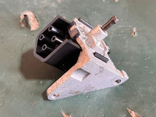 Load image into Gallery viewer, f 90 hp Yamaha CHECK VALVE BODY 67F-14860-00-00 fuel primer 2003-04 Four Stroke some 80 100 hp