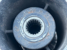 Load image into Gallery viewer, Volvo Penta 3855144 STAINLESS STEEL 3-blade RH Propeller 14 1/2 x 22 Pitch Standard Rotation Prop 19 spline