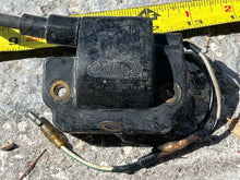 Cargar imagen en el visor de la galería, OEM Yamaha Ignition coil cm61-26 1987 16” boot cable TWO STROKE
