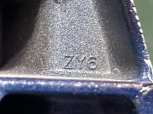 Charger l'image dans la galerie, BFT 115 150 Tohatsu LOWER FRONT COVER BRACKET HZY6-40154-000ZC four stroke 2014-up compatible BF 150 hp Honda 40154-ZY6-000ZA