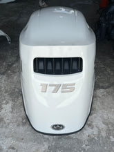 Cargar imagen en el visor de la galería, DF 175 hp Suzuki ENGINE COVER 61403-96890-Y5S four stroke