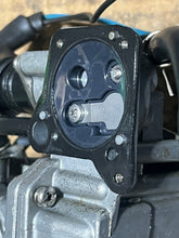 Load image into Gallery viewer, 90 75 hp Yamaha CARBURETOR SET 6H1-07 6H1-14301-07-00 6H1-14302-07-00 6H1-14303-07-00 Two Stroke 1992-2003