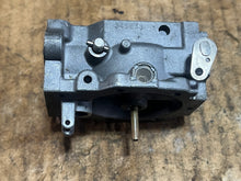 Charger l'image dans la galerie, 9.9 15 HP Johnson 0436778 CARBURETOR BODY ONLY 340835 two stroke 1994-2001