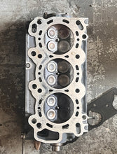 Load image into Gallery viewer, BF 225 hp Honda port CYLINDER HEAD 12210-ZY3-010ZA 2002-up BF 250 2007-up