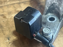 Cargar imagen en el visor de la galería, vf 90 75 hp Yamaha 6FP-85561-00-00 MAGNETO BASE 2017-2022 PULSER COIL 6CB-85580-00-00 four stroke