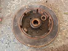 Charger l'image dans la galerie, 150 hp Yamaha ROTOR flywheel 6G5-85550-12-00 WOODRUFF KEY 90280-05049-00 Two Stroke 1984- some 175 200 220 hp