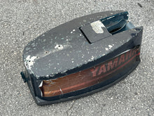 Charger l'image dans la galerie, 55 hp Yamaha TOP COWLING 697-42610-02-EJ two stroke 1989-1990 engine cover
