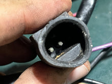 Cargar imagen en el visor de la galería, 200 225 hp Johnson Evinrude ENGINE HARNESS motor cable assy 586023 0586243 two stroke v6