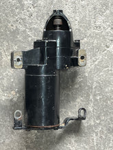 Cargar imagen en el visor de la galería, 200 - 300 hp Johnson Evinrude STARTER MOTOR two stroke v6 e-tec ficht 586289 396235 TESTED genuine 584799 586411 391511 39702