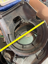 Charger l'image dans la galerie, 200 225 250 hp Evinrude E-tec FLYWHEEL COVER 350568 two stroke 2005 some 300 hp compatibility