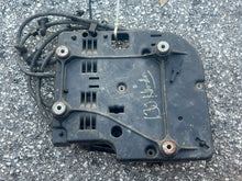 Charger l'image dans la galerie, BF 130 115 hp Honda IGNITION CASE 30416-ZW5-000 with IGNITION COILS 30500-ZW5-003 four stroke 1999-up