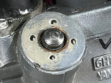 Cargar imagen en el visor de la galería, 60 70 90 hp Yamaha POWER TRIM & TILT 6H1-13 6H1-43800-13-4D two stroke 1994-1996