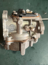 Charger l'image dans la galerie, 70 60 50 hp Johnson Evinrude CARBURETOR #2 center middle 0437087 0437089 437633 339169 330503 with 55D jets 0326928 (early 19
