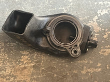 Charger l'image dans la galerie, 30 25 15 hp Evinrude E-tec EXHAUST MUFFLER 5007443 two stroke 2017 compatible 2010-up AA AB AF