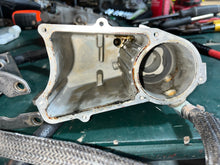 Cargar imagen en el visor de la galería, 200 hp Mercury Optimax 2.5 liter VST 859174T06 850249c1 855432T05 855427A1 855434T04 PUMP 8558432 TWO STROKE