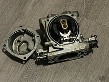 Charger l'image dans la galerie, 250 hp Yamaha CARBURETORS starboard 1-3-5 61A-14100-03-00 61A- 14101-03-00 61A-14102-03-00 two stroke 76 degree