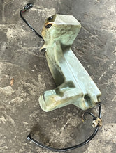 Cargar imagen en el visor de la galería, 75 85 hp Suzuki 69110-95514 OIL TANK, 69200-95509 OIL CAP, 16250-94710 OIL SENSOR, 69201-95500 34860-94741 OIL LEVEL SENSOR