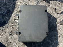 Charger l'image dans la galerie, 115 130 hp Yamaha CDI BRACKET 6N7-85542-00-EK 6N7-01 COVER 6N7-85537-00-00 two stroke 1990-2009 6N7-85542-01-1S 6N7-85542-01