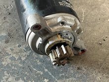 Cargar imagen en el visor de la galería, 175 150 135 115 hp Ficht Evinrude STARTER MOTOR 0586287 two stroke 2000-2005 compatibility with some other hps