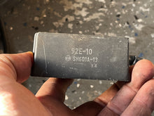 Cargar imagen en el visor de la galería, DT 225 250 200 150 HP Suzuki 32800-92E00 32800-92E10 voltage RECTIFIER & REGULATOR electrical OEM two stroke 92E10