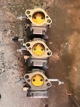 Cargar imagen en el visor de la galería, 50 40 hp Mercury CARBURETOR SET 823799T34 823799T35 823799T36 wme 93-1a 93-2a 93-3a 3 Cylinder Two Stroke 2005 Electric