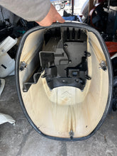 Cargar imagen en el visor de la galería, DF 175 hp Suzuki ENGINE COVER 61403-96890-Y5S four stroke