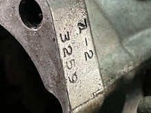 Cargar imagen en el visor de la galería, 175 hp Mercury CARBURETOR SET 9672A4 9672A5 9672A6 3308-9672-C two stroke V6
