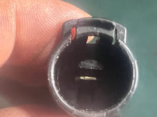 Cargar imagen en el visor de la galería, F 100 80 hp Yamaha Regulator Rectifier 67F-81960-10-00 67f-81960-00-00 four stroke 2002 outboard electrical