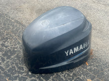 Charger l'image dans la galerie, LOCAL PICK UP ONLY - f 225 hp Yamaha 69J-42610-00-8D TOP COWLING Engine Cover four stroke 2002-2010 - NO SHIPPING