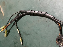 Charger l'image dans la galerie, DT 150 175 200 HP Suzuki F6T530 Ignition Coils 6” cord intertwined TWO STROKE 1987-99 black boot