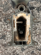 Charger l'image dans la galerie, 8 hp Yamaha 15” MIDSECTION CASING 6N0-G5111-00-4D SWIVEL 6N0-G3311-10-4D Two Stroke 1997-2009 some 6 hp
